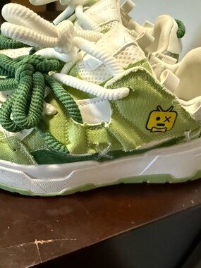 Kids Green and White Athletic Sneakers - Cute TV Emblem